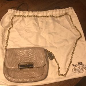 Coach leather python shoulder bag (mushroom color)